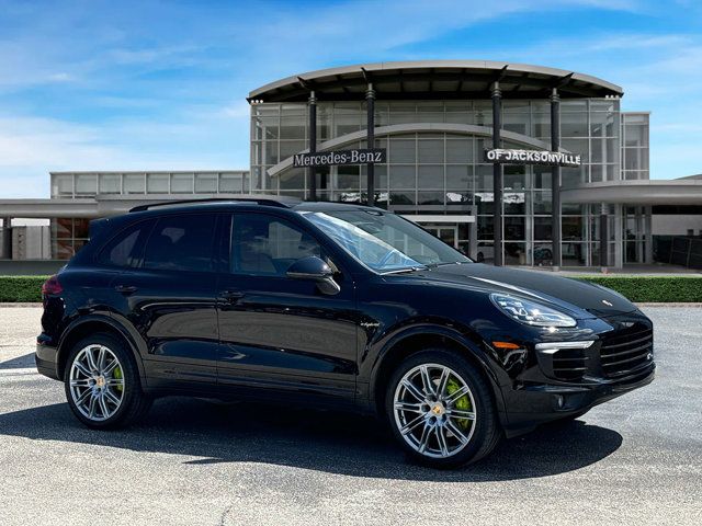 2017 Porsche Cayenne E-Hybrid S