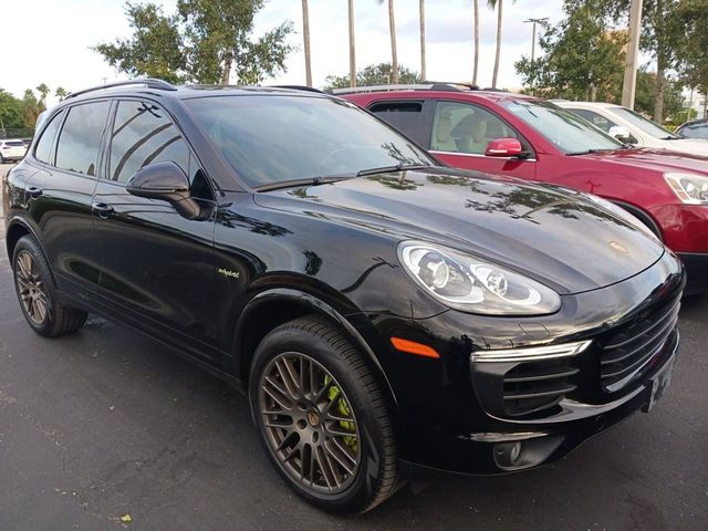 2017 Porsche Cayenne E-Hybrid S Platinum Edition