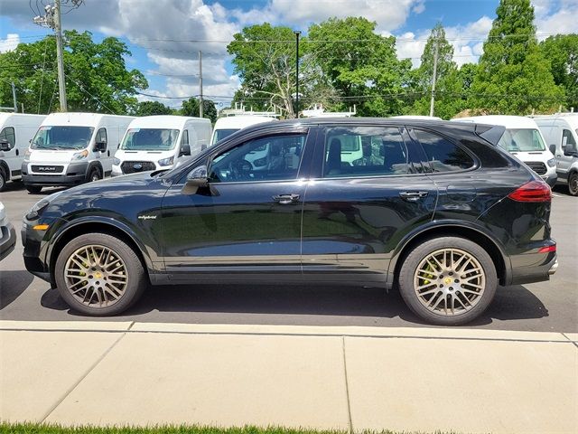 2017 Porsche Cayenne E-Hybrid S Platinum Edition