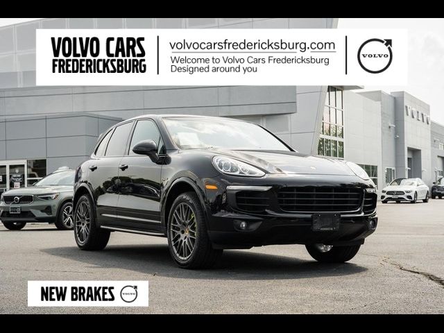 2017 Porsche Cayenne E-Hybrid S