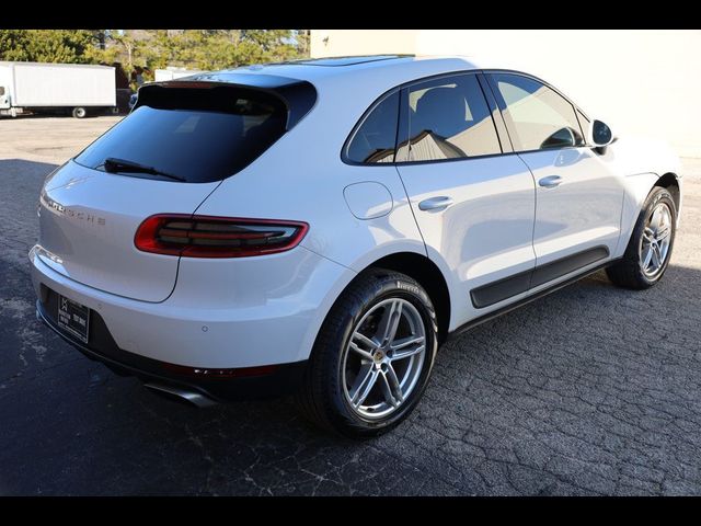 2017 Porsche Macan Base