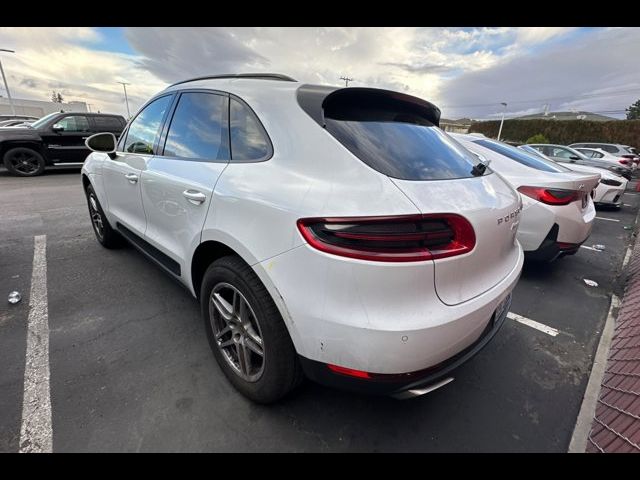 2017 Porsche Macan Base