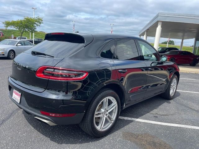 2017 Porsche Macan Base
