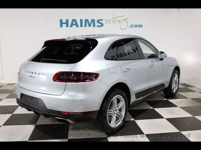 2017 Porsche Macan Base