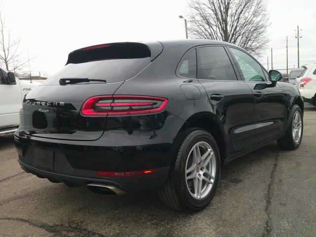 2017 Porsche Macan Base