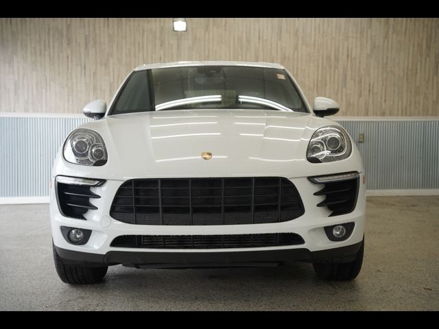 2017 Porsche Macan Base