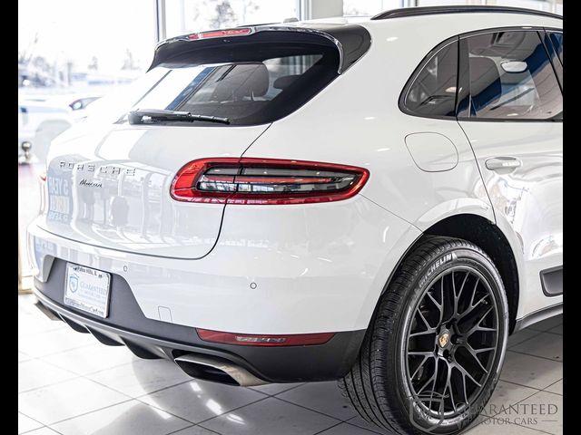 2017 Porsche Macan Base