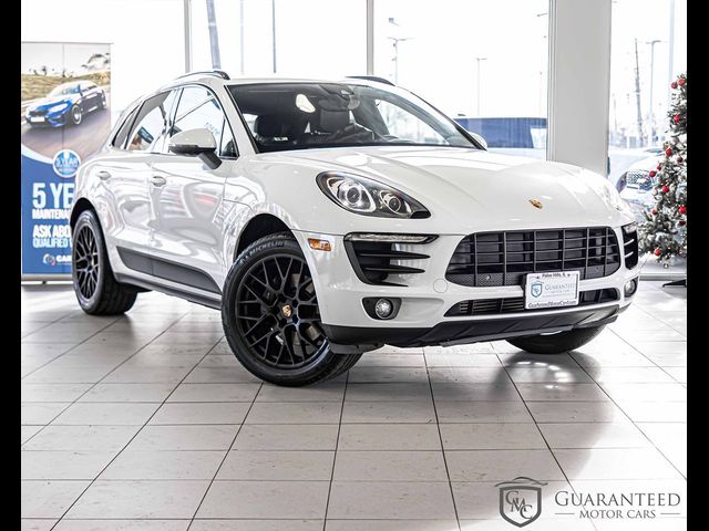 2017 Porsche Macan Base