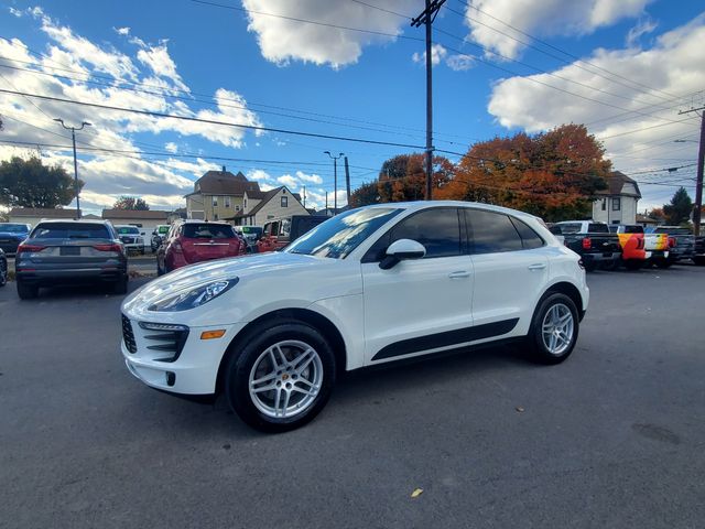 2017 Porsche Macan Base