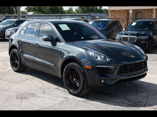 2017 Porsche Macan Base