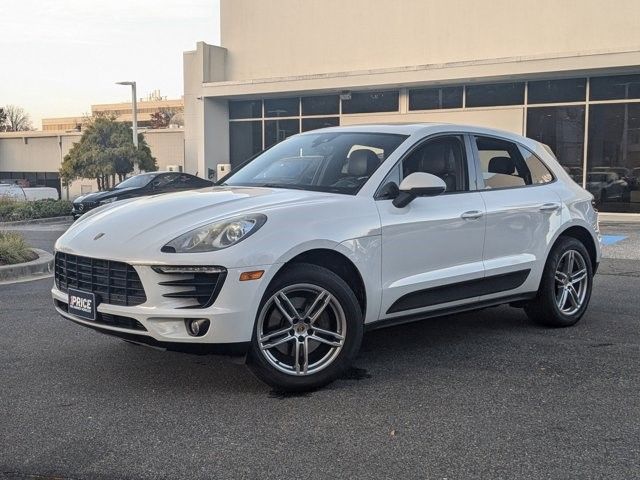 2017 Porsche Macan Base