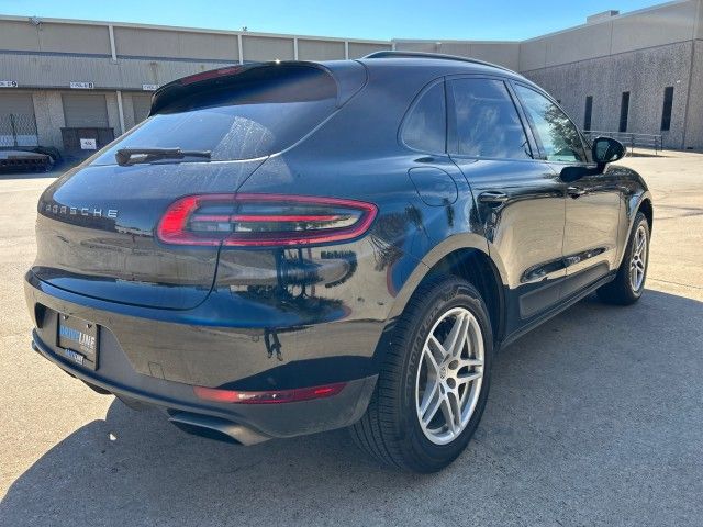 2017 Porsche Macan Base