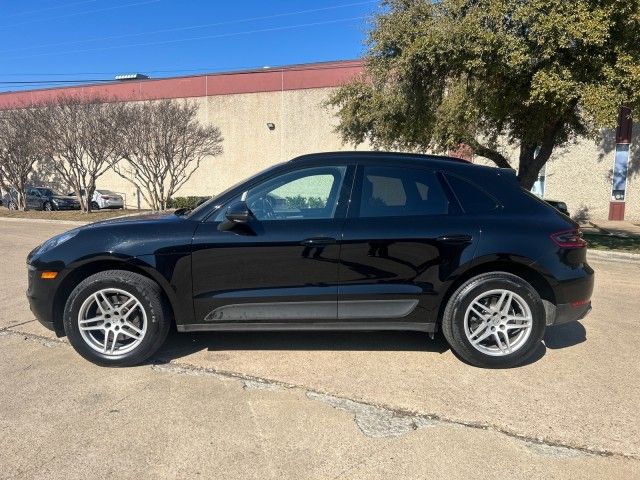 2017 Porsche Macan Base