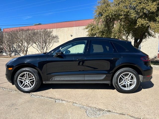 2017 Porsche Macan Base