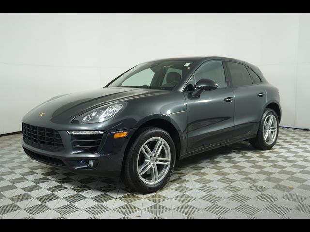 2017 Porsche Macan Base