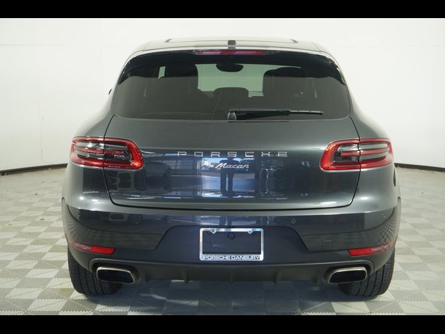 2017 Porsche Macan Base