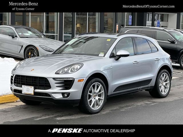 2017 Porsche Macan Base