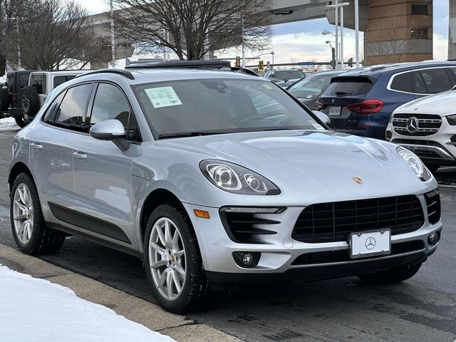 2017 Porsche Macan Base