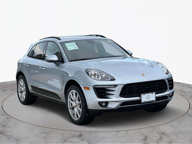 2017 Porsche Macan Base