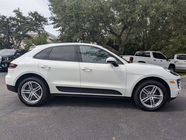 2017 Porsche Macan Base