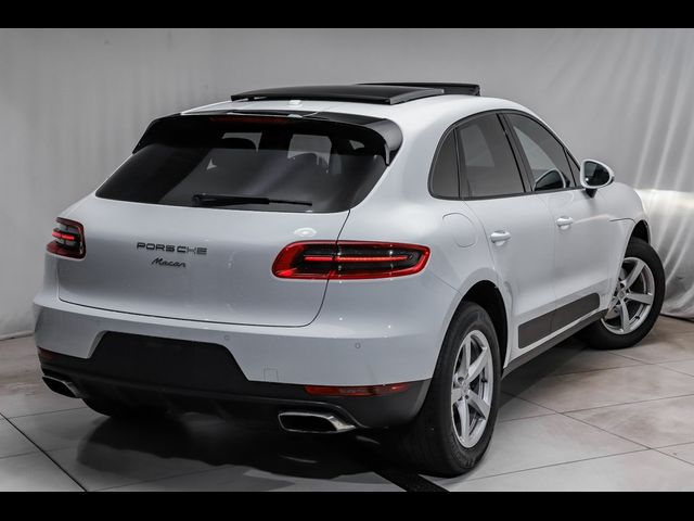 2017 Porsche Macan Base