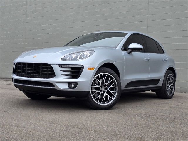 2017 Porsche Macan Base