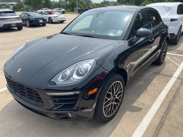 2017 Porsche Macan Base