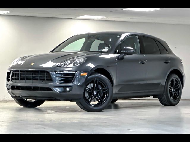 2017 Porsche Macan Base