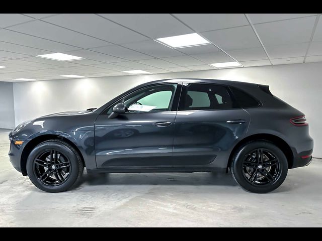 2017 Porsche Macan Base