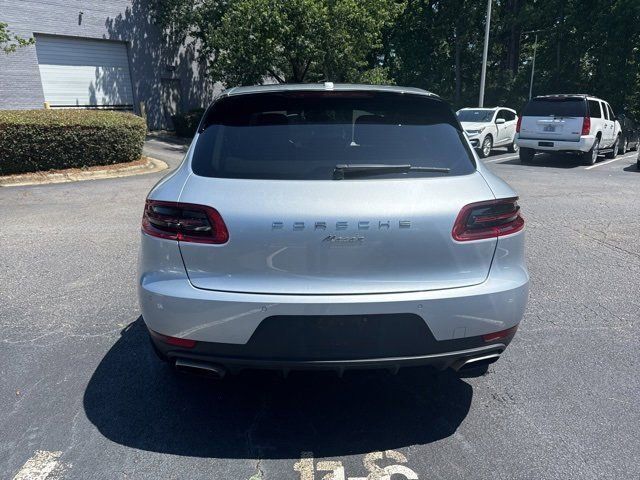 2017 Porsche Macan Base