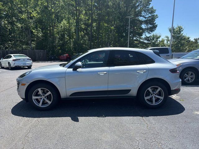 2017 Porsche Macan Base