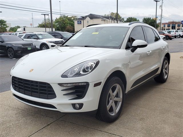 2017 Porsche Macan Base