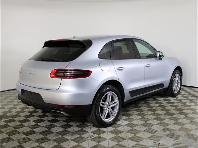 2017 Porsche Macan Base