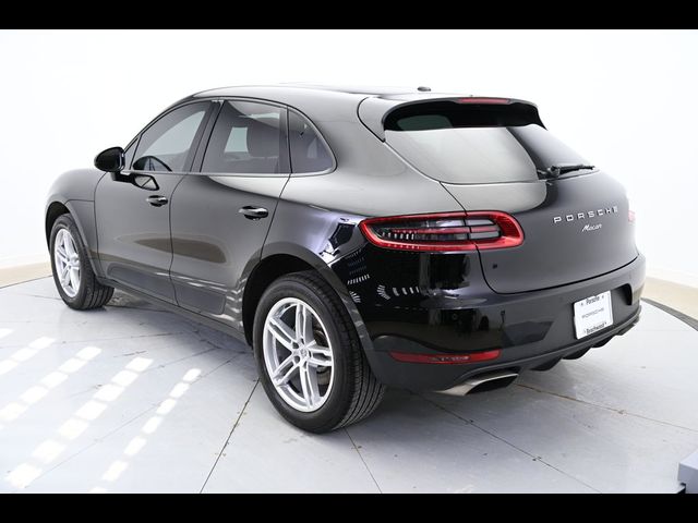 2017 Porsche Macan Base