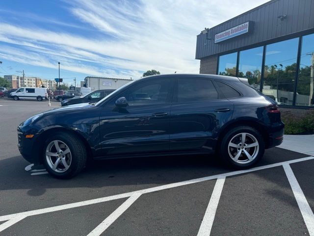 2017 Porsche Macan Base