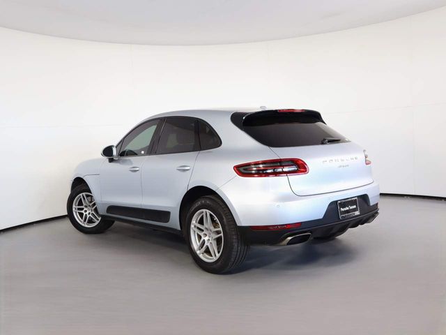 2017 Porsche Macan Base