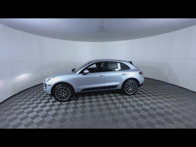 2017 Porsche Macan Base