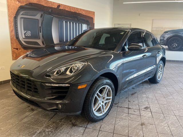 2017 Porsche Macan Base