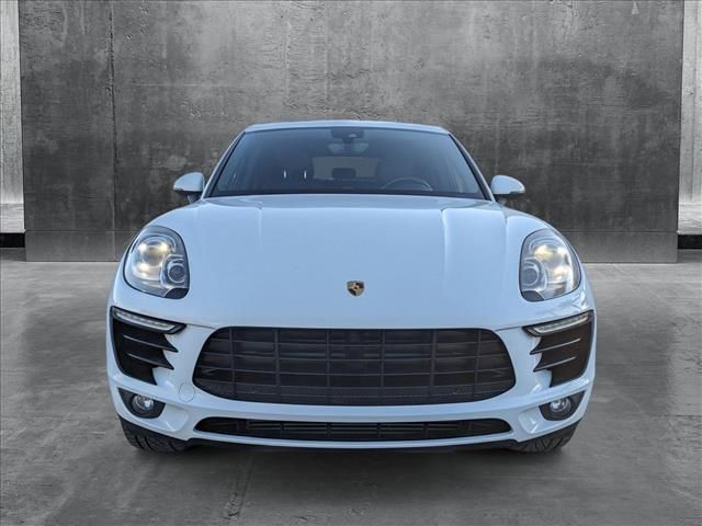 2017 Porsche Macan Base