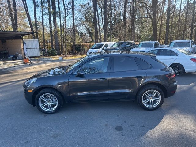 2017 Porsche Macan Base