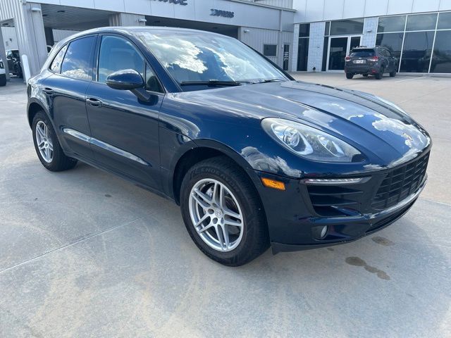 2017 Porsche Macan Base