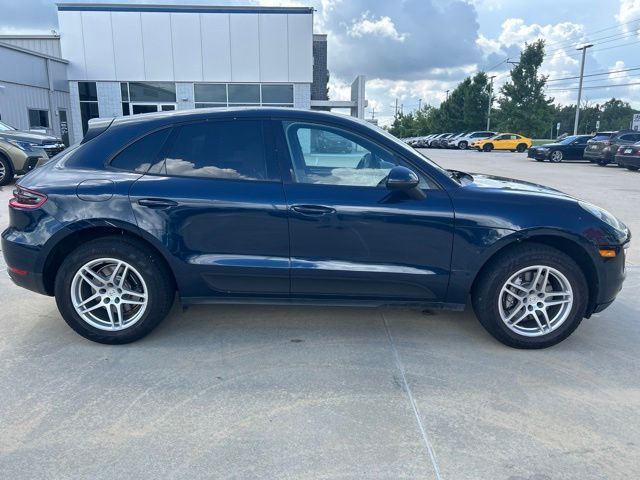 2017 Porsche Macan Base