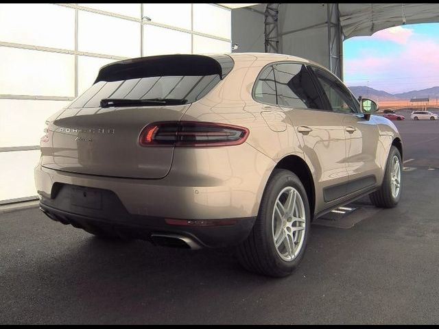 2017 Porsche Macan Base