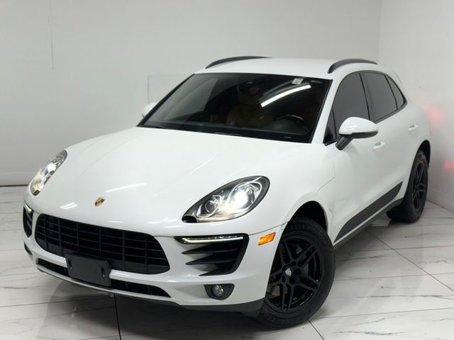 2017 Porsche Macan Base