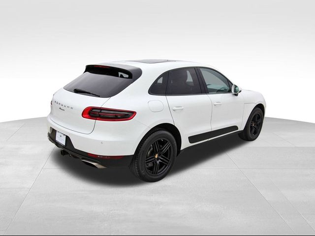 2017 Porsche Macan Base