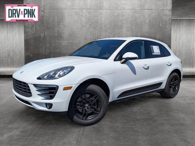 2017 Porsche Macan Base