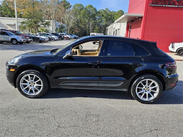 2017 Porsche Macan Base