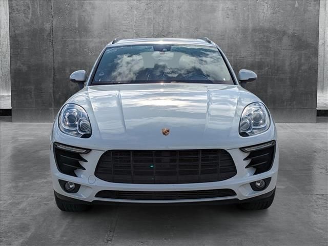 2017 Porsche Macan Base