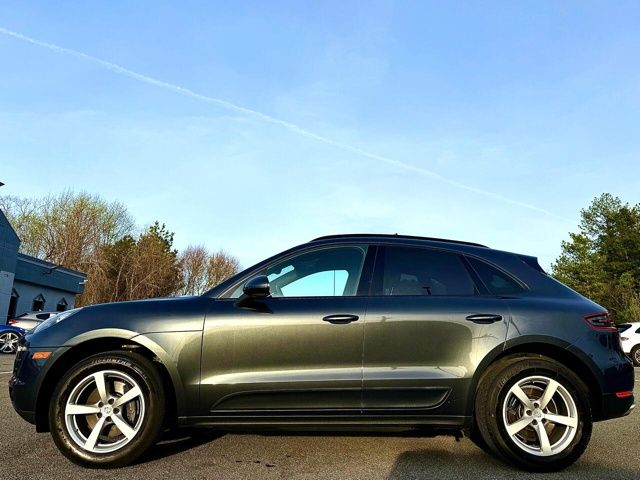 2017 Porsche Macan Base