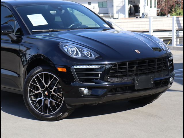 2017 Porsche Macan Base